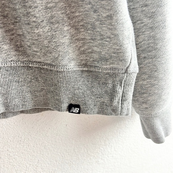 NEW BALANCE |🏃🏻‍♀️ Gray “TRACK CLUB” Athletic Crewneck Sweatshirt - Picture 8 of 11